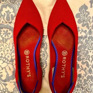 Rothy “the point” in chili red